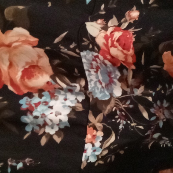 Women's Hi-Lo custom top 2x - Picture 2 of 4